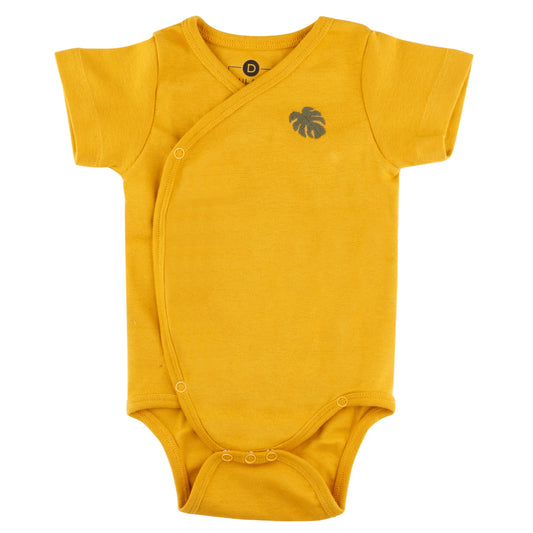 Made of soft, stretchy ribbed fabric, this is great for wearing on its own or layered. The kimono style makes it easy to put on and take off, while looking stylish and staying comfortable. Organic cotton organic muslin premium gift luxury gift sustainable clothes baby clothes baby gift newborn gift birthday gift onesie bodysuit